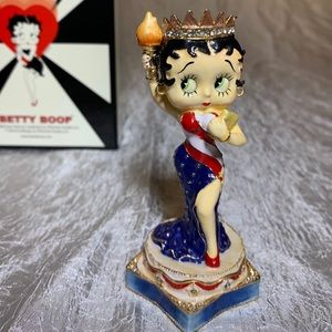 BettyBoop NewYork's MissLiberty ConnoisseurBB21004
